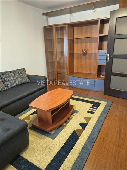 Apartament spatios, decomandat, in cartierul Scriitorilor, Brasov - 2