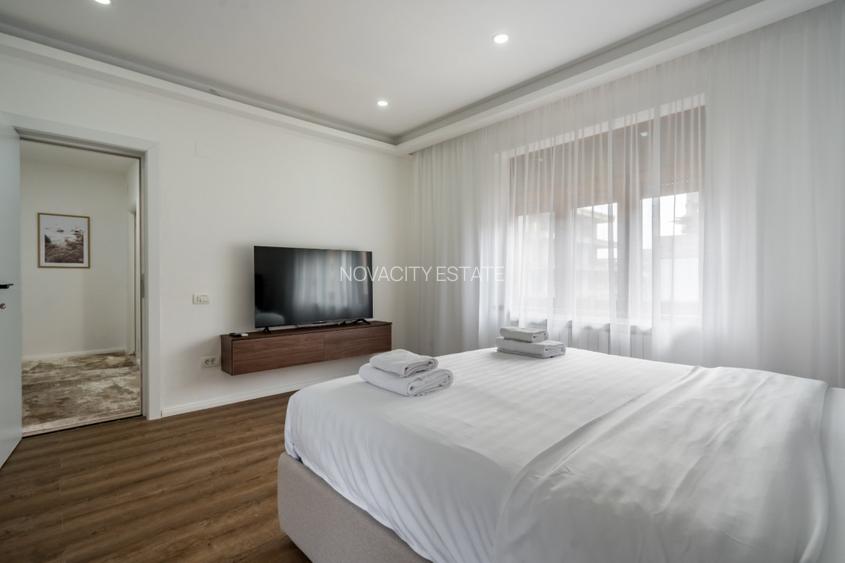 IANCU NICOLAE - AMFITEATRU RESIDENCE, 350 MP, 7 DORMITOARE, 5 BAI, 650 TEREN MP - 41