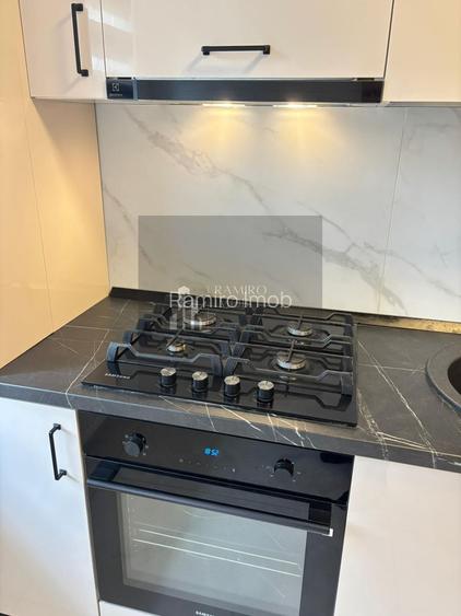 Apartament 2 camere decomandat Sector 5 - 8