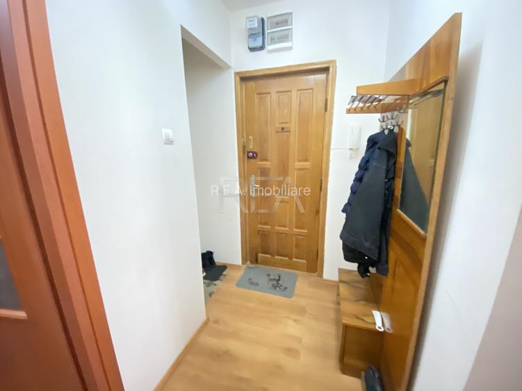 3 camere-decomandat-Etaj 5/10-Petre Ispirescu - 12