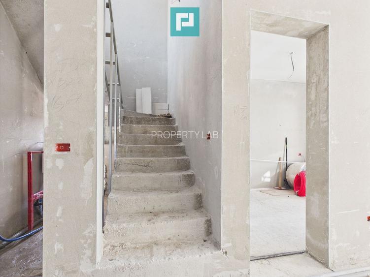 Casă deosebită în Parneava – Strada Griviței - 31