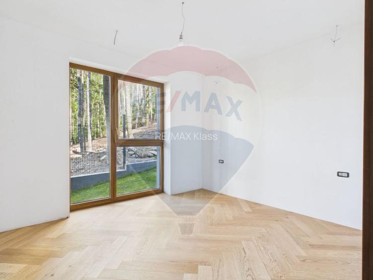 Apartament parter cu 2 camere, curte proprie in inima padurii - Sinaia - 9