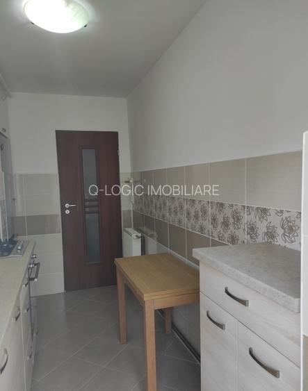 Apartament 3 camere liber la vanzare, mobilat si utilat zona Astra - 9