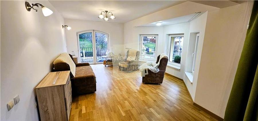 Vila spatioasa 360mp | 8 camere | 5 bai | garaj | curte | filigorie | Sibiu - 10