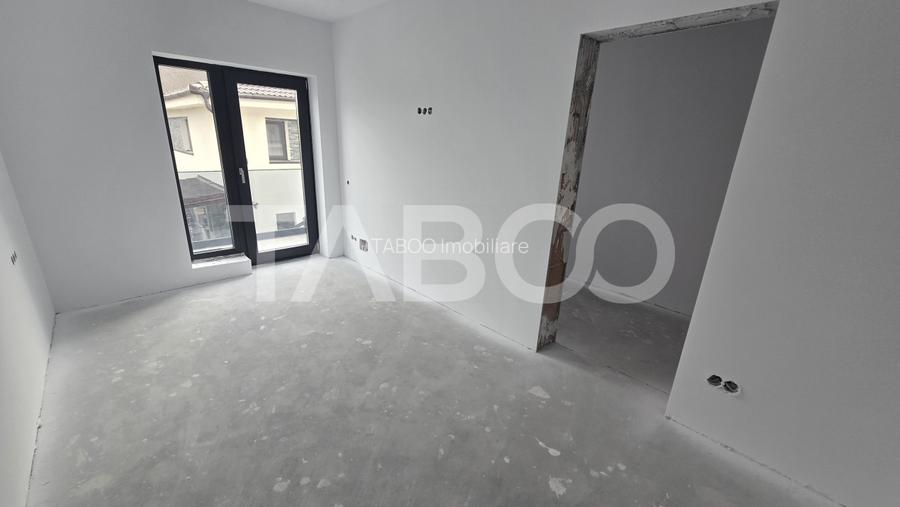 Casa de vanzare 380mp teren liber 4 camere 2 parcari Selimbar - 14