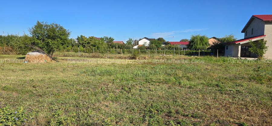 Teren intravilan pentru constructii -1000 mp-Focsani-cartier Mandresti  cu doar - 3