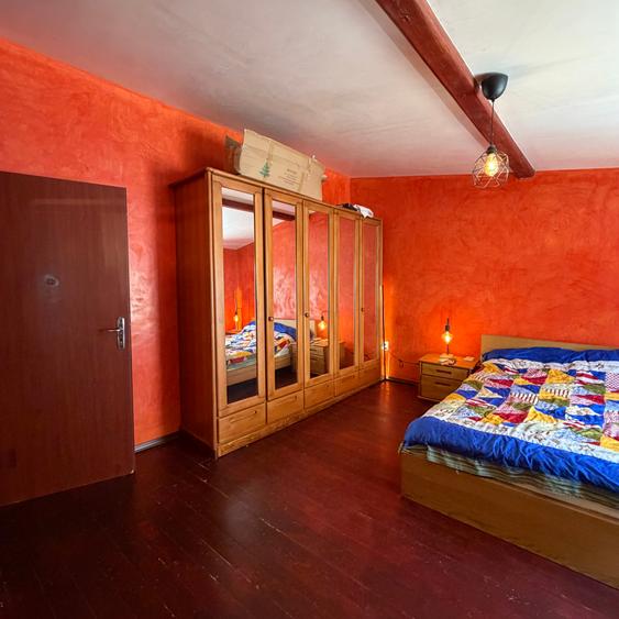 Casa P+1, aproape de Piata Universitatii, pet friendly, curte comuna