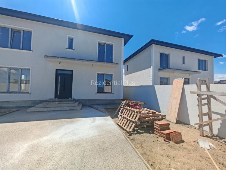 Vile individuale P+1+Pod in Tunari, 5 camere, pompa de caldura - 10