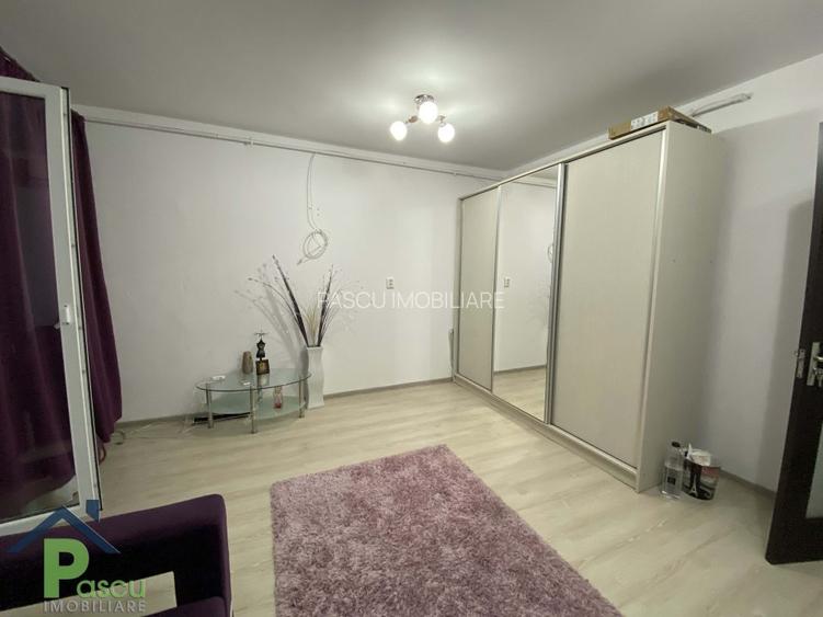 GIURGIULUI, str. Zetarilor, bloc 2018, cf. I, 38 mpu, centrala proprie - 2