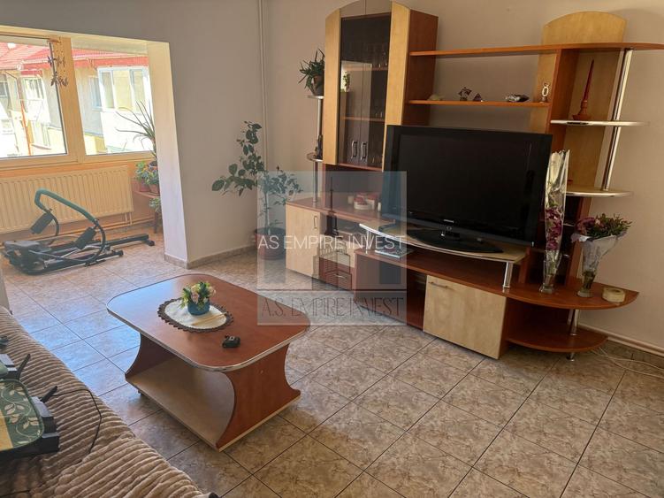 Apartament 4 camere, pe 2 nivele, 92 mp utili-zona Racadau - 2