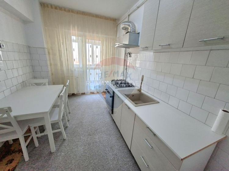 Apartament cu 3 camere de închiriat, zona Centrală, str. Mihai Viteazu - 4