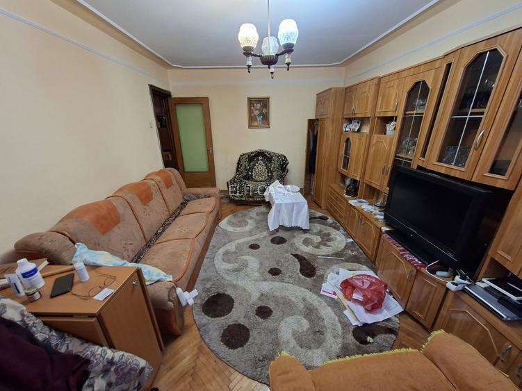 Apartament cu 2 camere, decomnadat, zona Cug - 3