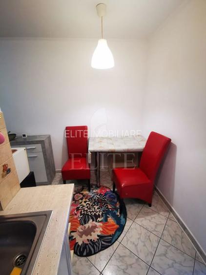 Apartament o camera în zona CALEA FLORESTI - 6