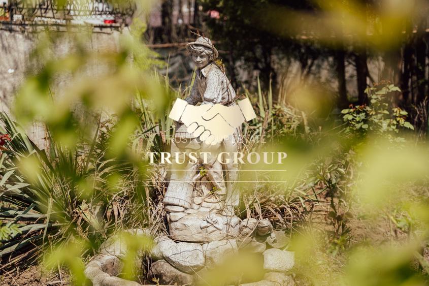 Casă individuală cu arhitectură deosebită și potențial investițional - 11