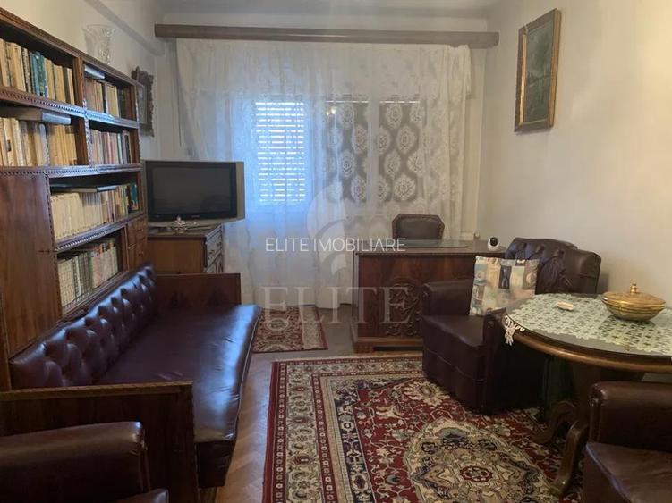 Apartament 3 camere în zona STRAZII HOREA - 4