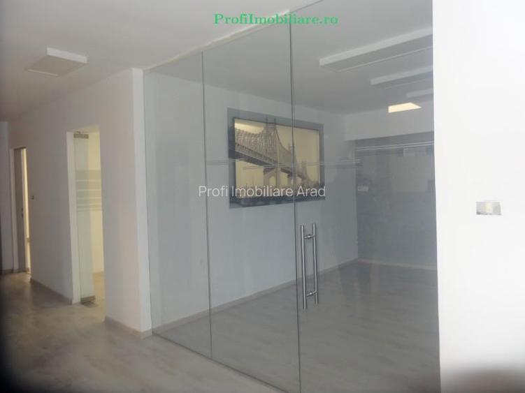 Spatiu-Apartament 6 camere, 158 mp, Micalaca zona 300, acces separat - 2