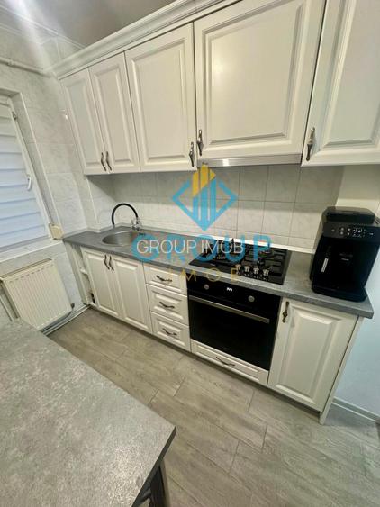 Apartament 3 camere semidecomandate de vânzare – Bacău, zona Milcov etaj 2/4 - 5