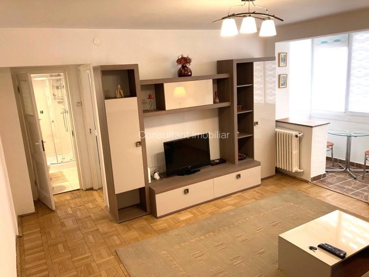 Piata Amzei / Calea Victoriei – 5 min. pana la Metrou Piata Romana - 3