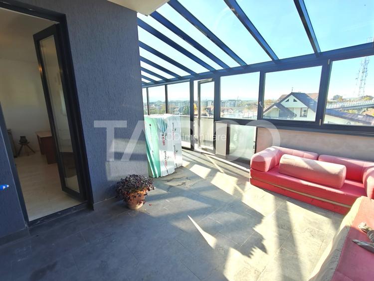 Penthouse 3 camere de inchiriat - 87 mp utili - disponibil imediat - 2