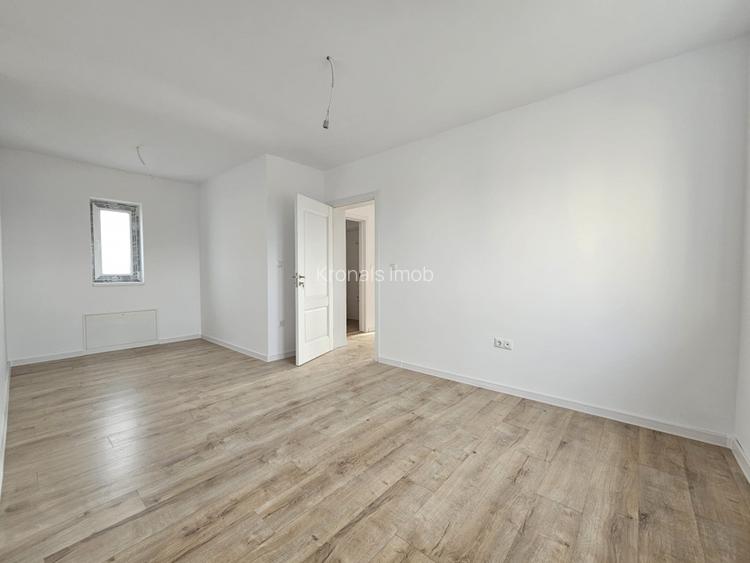 Casa individuala cu patru camere, Primaverii, Sanpetru - 17