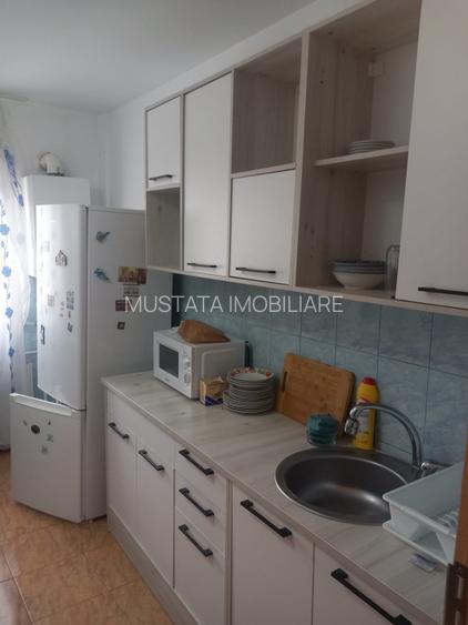 Apartament 3 camere, confort 1 decomandat, zona Vidin. - 3