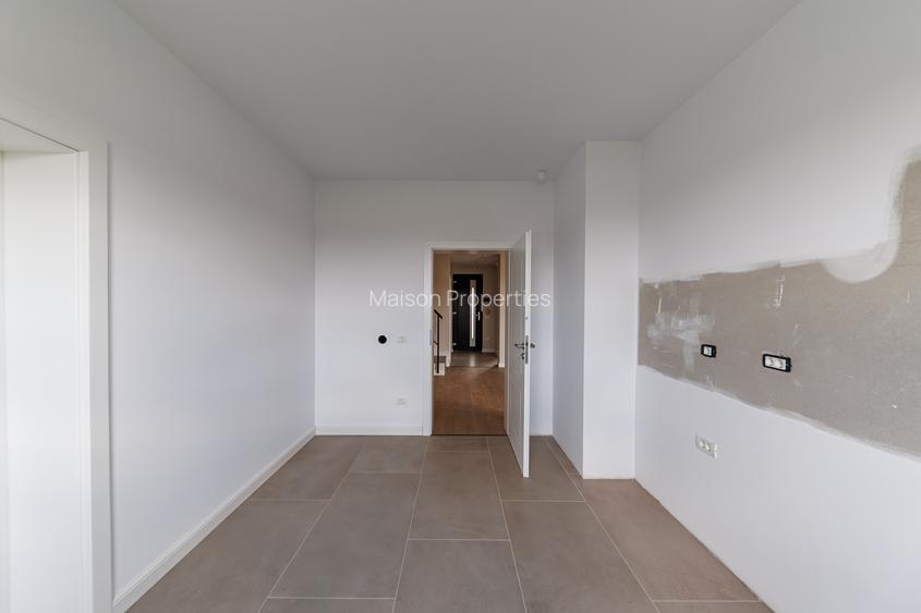 COMISION 0% | Proiect Botique, situat in Mosnita-Noua - 12