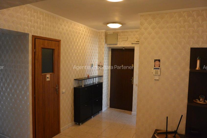 3 camere UltraCentral , zona Bancorex , liber / mobilat / utilat ! - 30