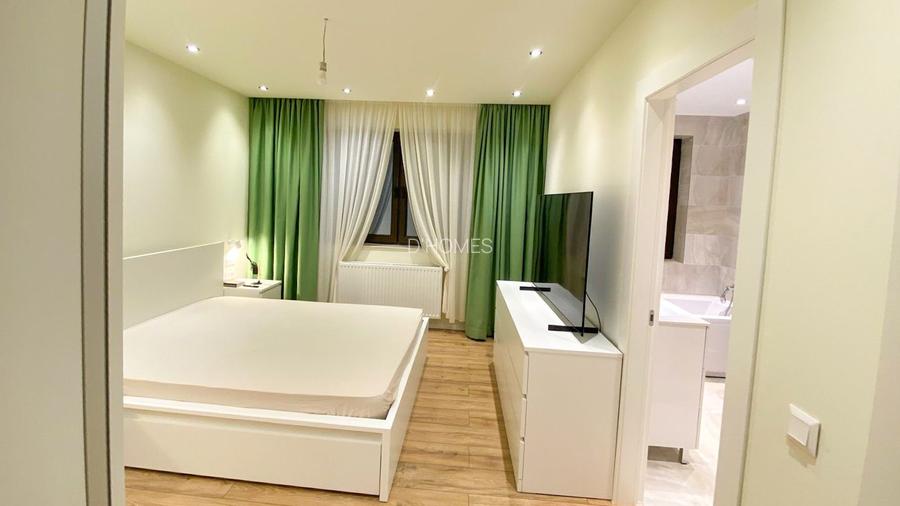 V&acirc;nzare vilă 8 camere | Grădină 500mp | 3 locuri de parcare - 8