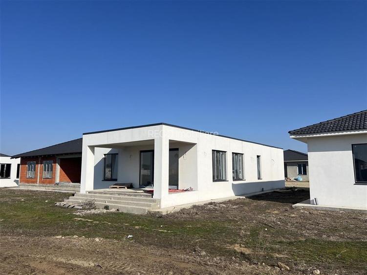 RECO Vila în stil mediteranean cu 4 CAMERE SANTANDREI - 4