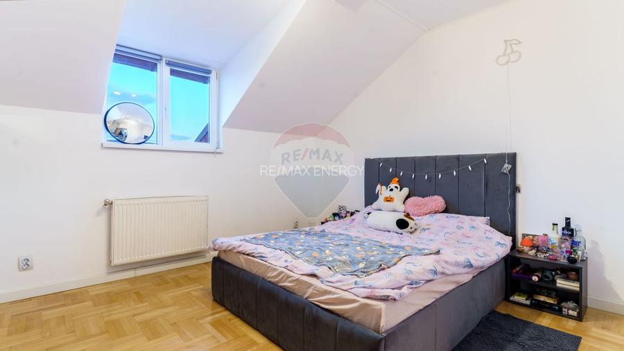 Casa individuala cu 3 apartamente, comision 0%, Intre Lacuri - 12