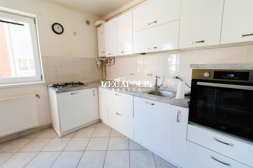 Apartament 2 Camere Decomandat / Etaj Intermediar Sanpetru - 11