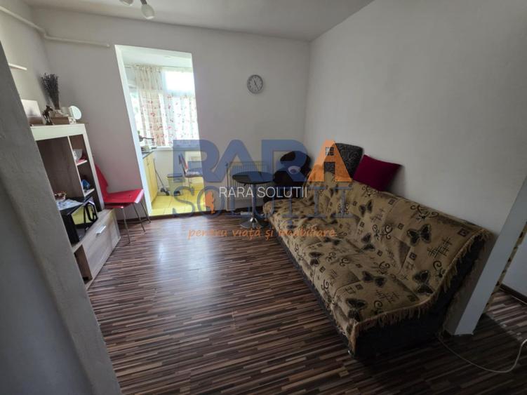 2 camere decomandat, Str. Mihai Eminescu - 3