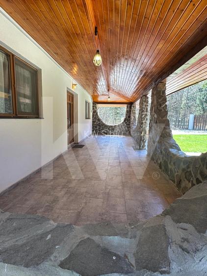 Vila de poveste din Valea Avrigului de vanzare - 39