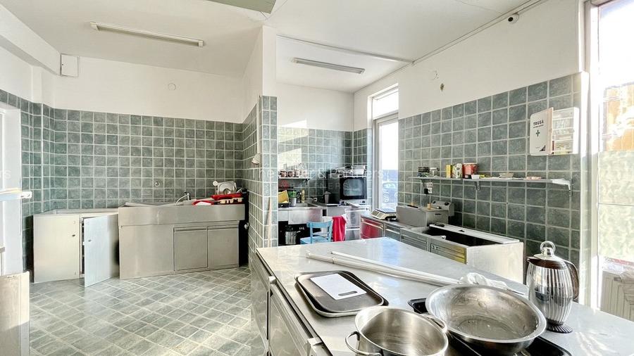 Spatiu Comercial cu Multiple Posibilitati de Exploatare - 12