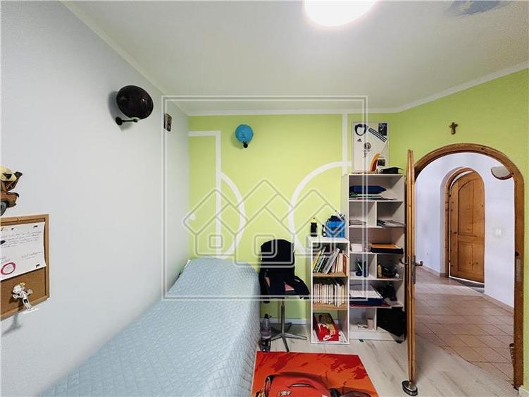 Casa individuala, suprafata utila de 125mp, teren de 490 mp, Sura Mica