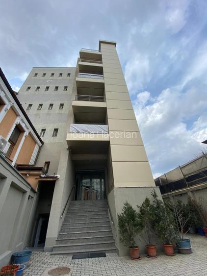 Rooftop-Penthouse-ultracentral-scara privata-lift-proprietate unica-460+mp  - 8