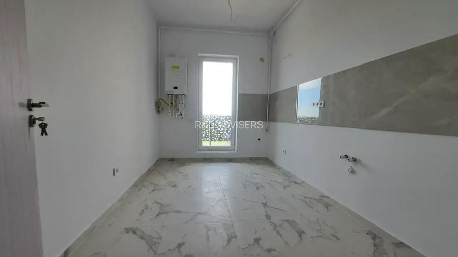 Apartament 2 Camere Decomandat spatios cu loc de parcare inclus - 3