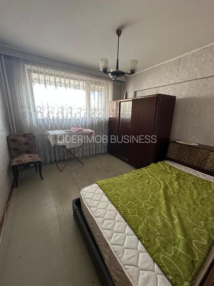 Vanzare apartament 3 camere Drumul Taberei Raul Doamnei - 4