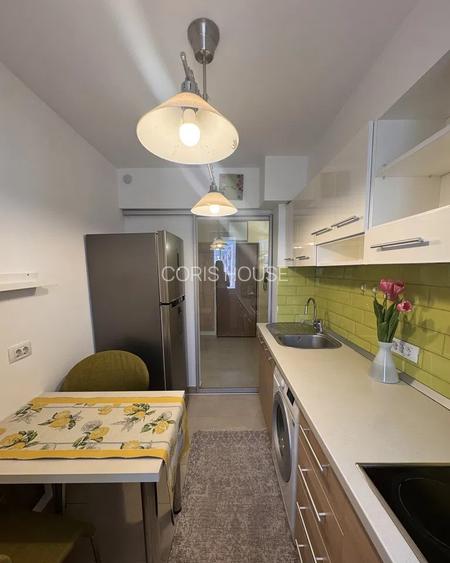 Piata Sudului -Alexandru Obregia -3 camere -Loc parcare - 3