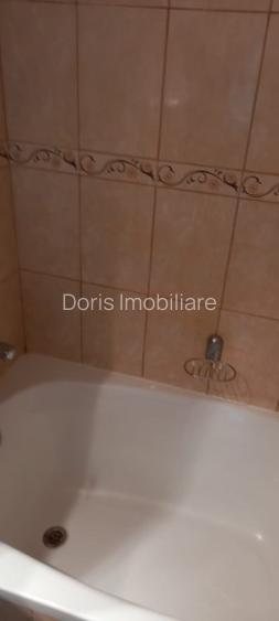 APARTAMENT 2 CAMERE PIATA ROMANA LINGA METROU - 54