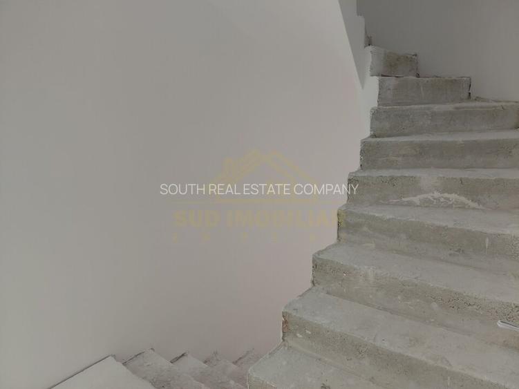 Casa Individuala P+2 -8 camere  -teren 240mp - 7