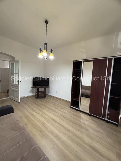 Apartament 2 camere,curte comuna/4 proprietari - 2
