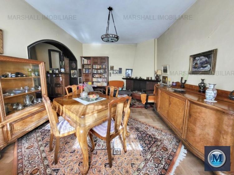 Apartament 3 camere de vanzare in Campina, zona Central, 80 mp #16304
