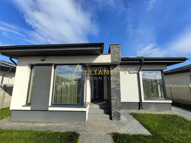 Casa individuala - 3 camere--PANOURI SOLARE - 6