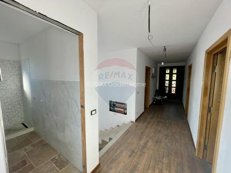 Casa / Vila in Sat Nou / Panciu - 13