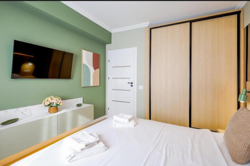 Apartament de vanzare, 57 mp, zona Brazda - 9