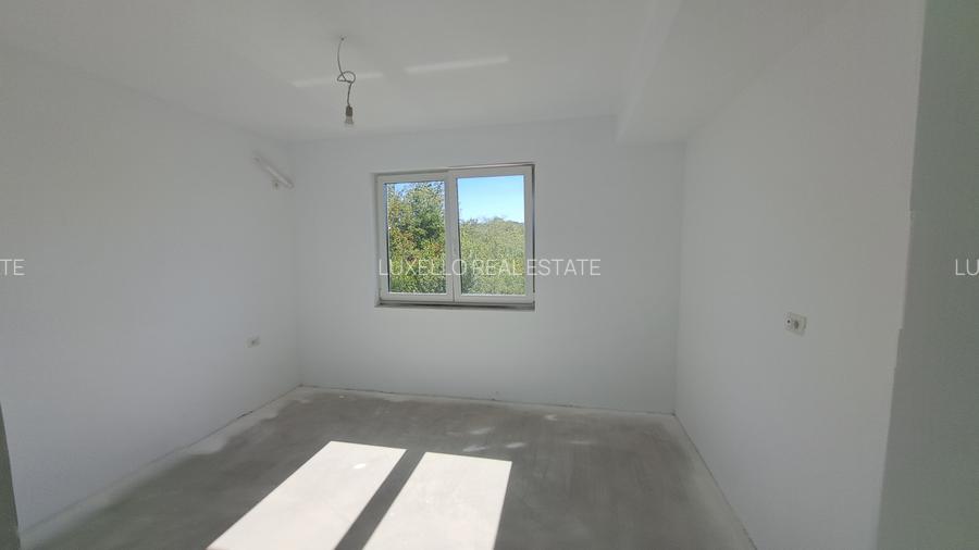 VILA LUX IN COMPLEX REZIDENTIAL - 41