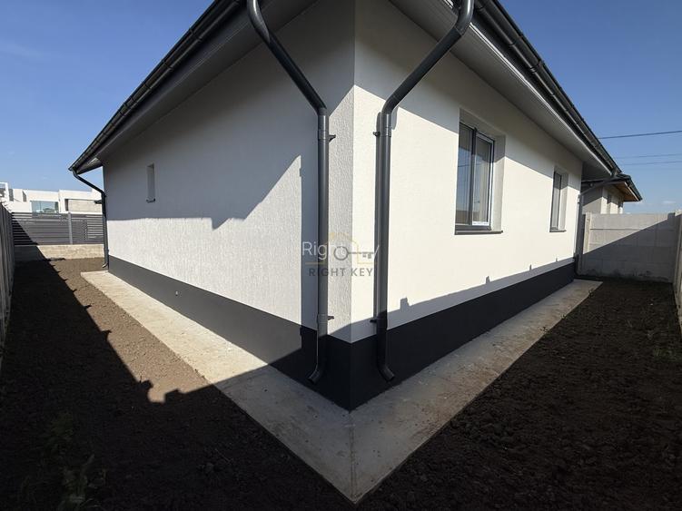 Casa Noua 3 Camere, Placa, STB in zona, Teren 280 mp, Comision 0% - 4