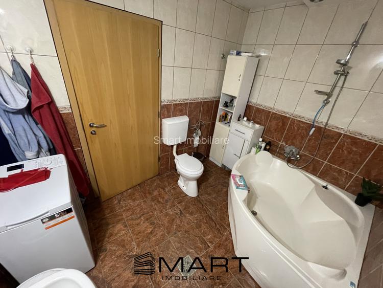 Casa cu doua apartamente si curte zona Turnisor - 8