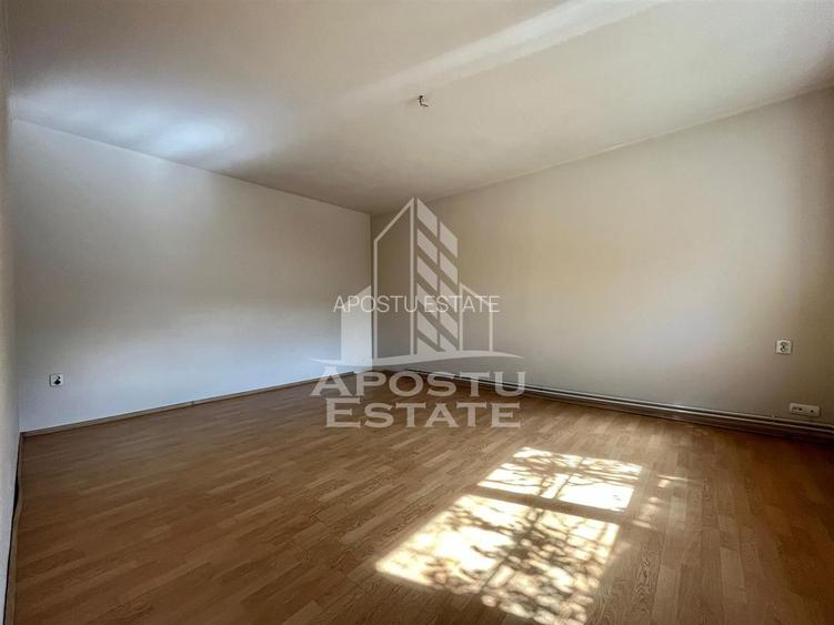 Vila individuala cu 5 camere zona Ronat - 5